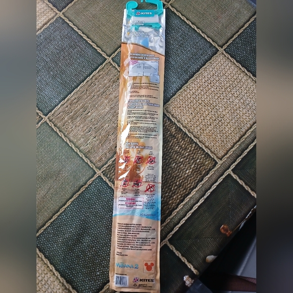 Disney Moana 2 SkyDelta 42 Kite - Blue and Tan - Picture 2 of 5